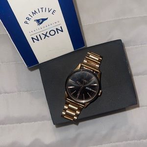 Nixon watch